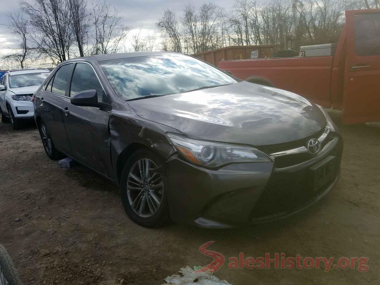 4T1BF1FK1HU644810 2017 TOYOTA CAMRY