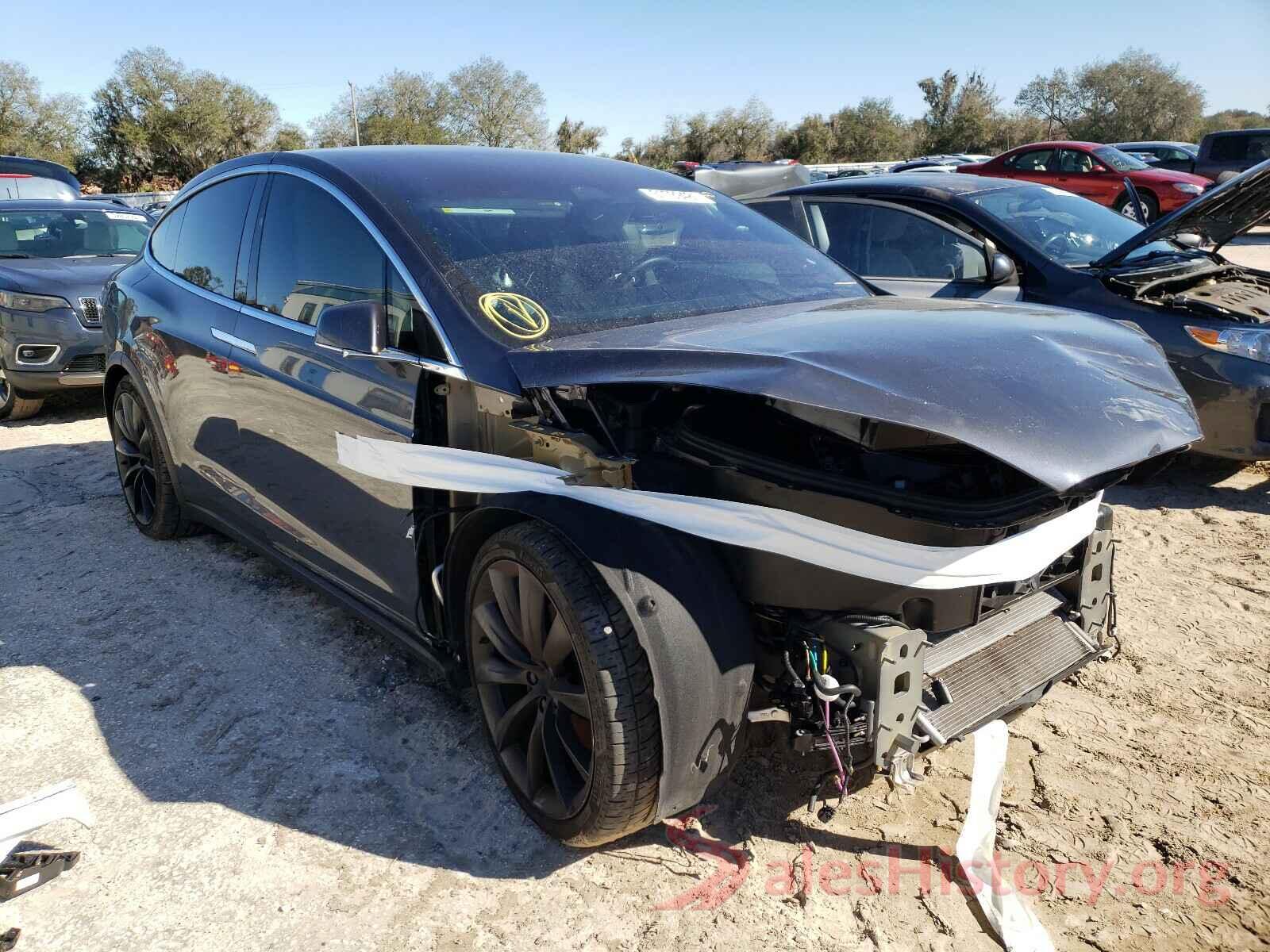 5YJXCBE25KF192175 2019 TESLA MODEL X