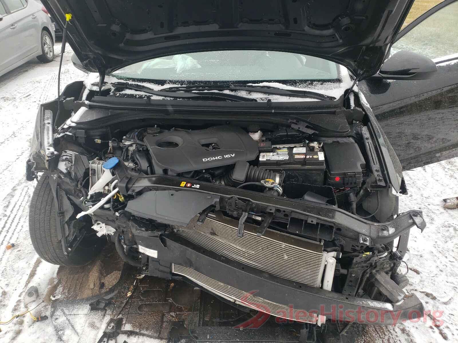 5NPD74LF3JH352806 2018 HYUNDAI ELANTRA