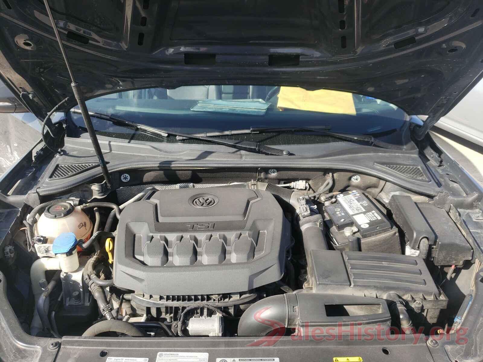 1VWAA7A33JC022641 2018 VOLKSWAGEN PASSAT