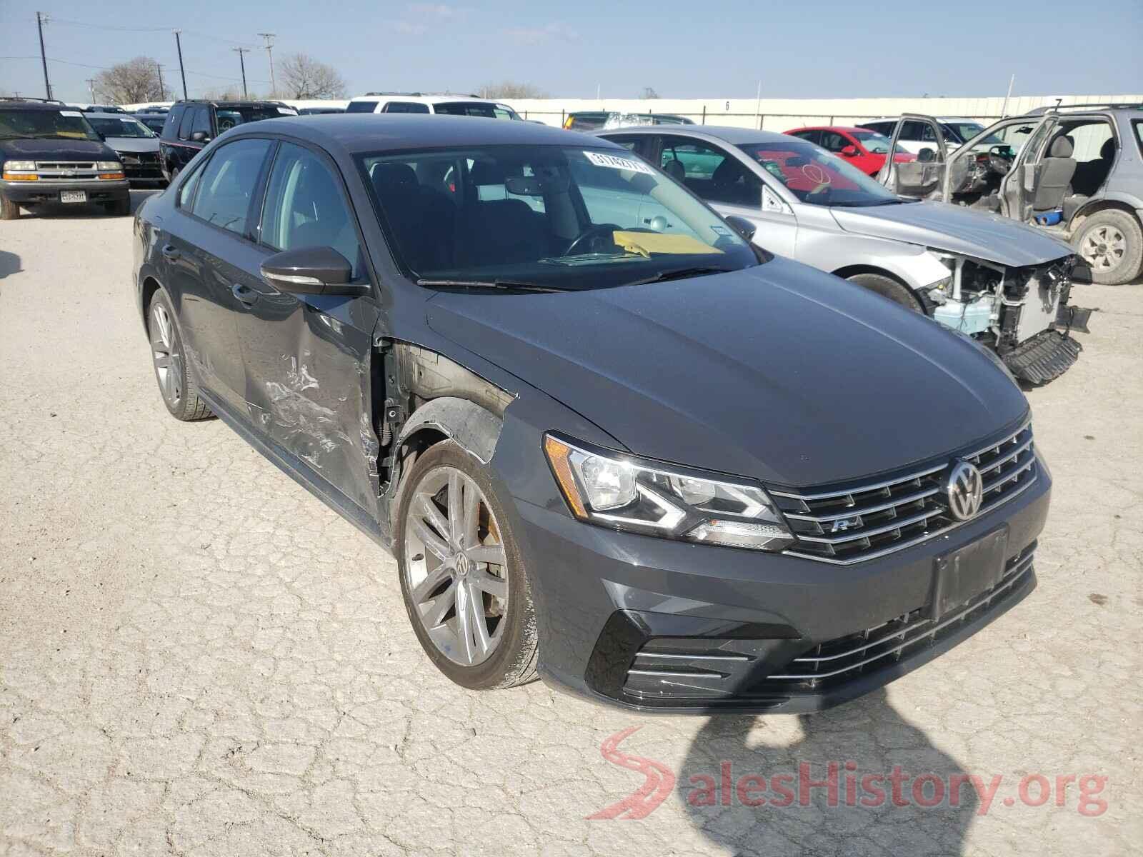 1VWAA7A33JC022641 2018 VOLKSWAGEN PASSAT