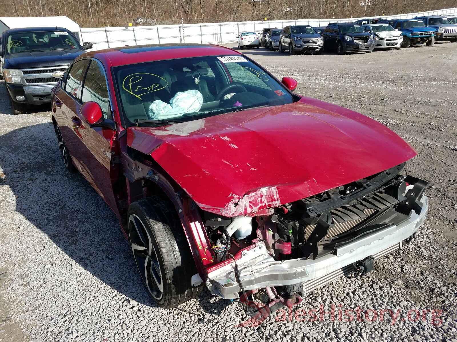 1HGCV2F36JA039166 2018 HONDA ACCORD