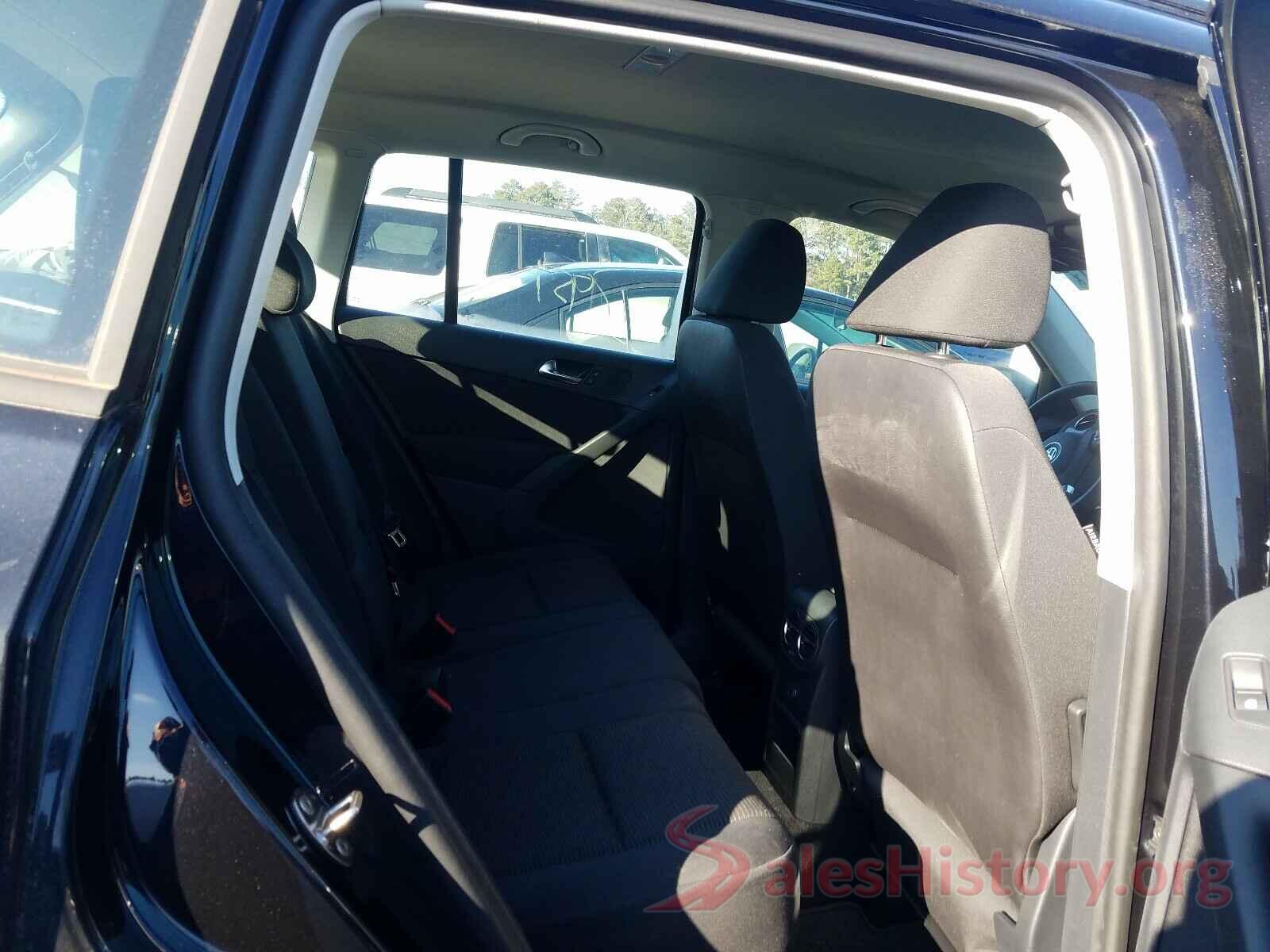 WVGAV7AX5HK051645 2017 VOLKSWAGEN TIGUAN