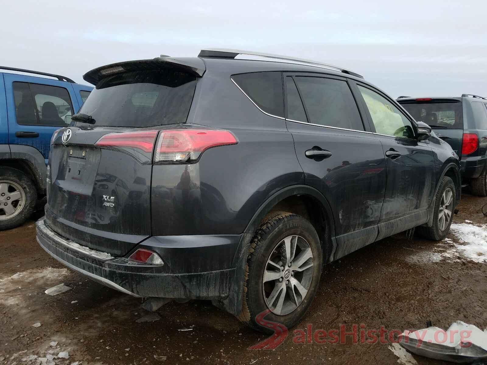 JTMRFREV0JD239864 2018 TOYOTA RAV4