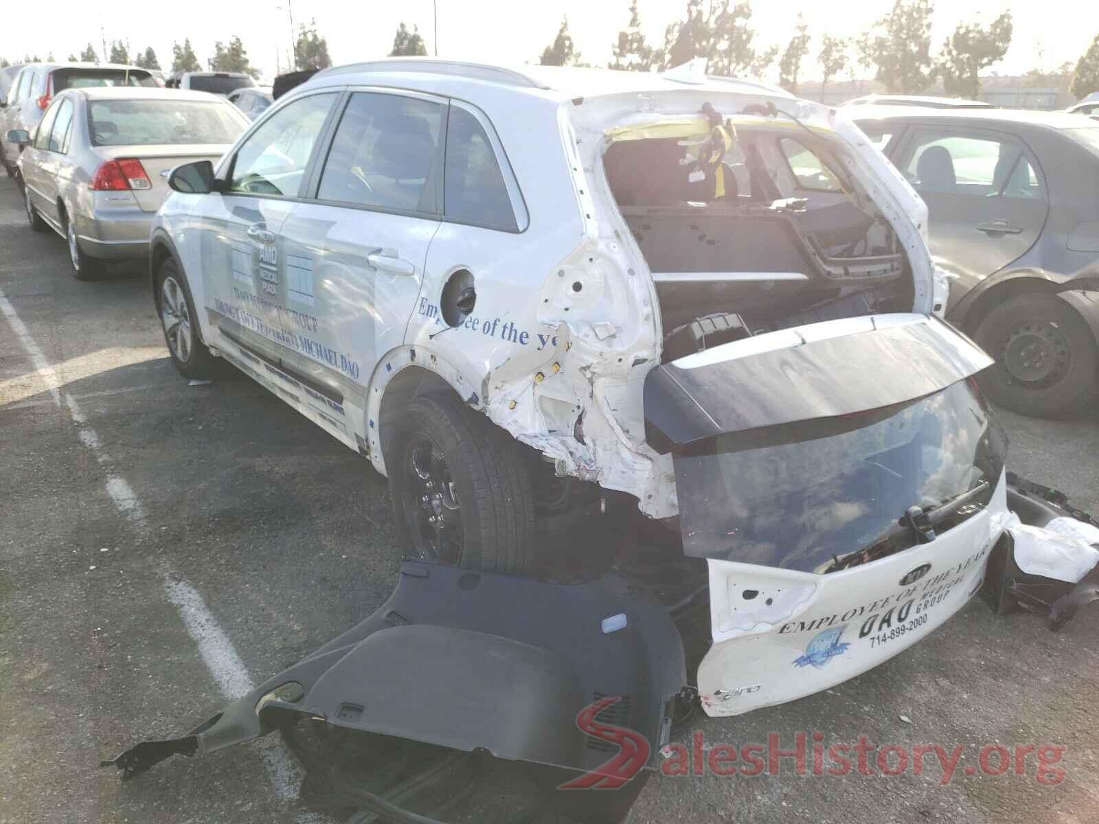 KNDCB3LC2K5352159 2019 KIA NIRO