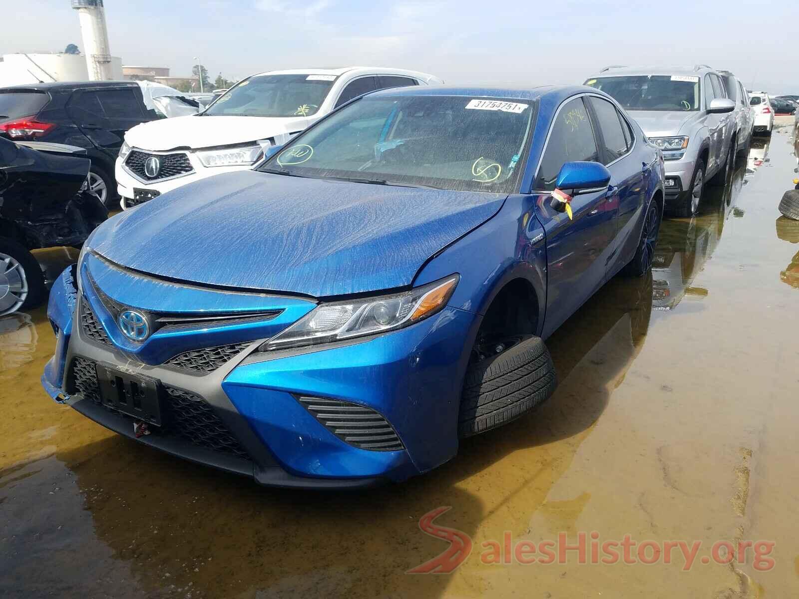 4T1B21HK0KU012882 2019 TOYOTA CAMRY