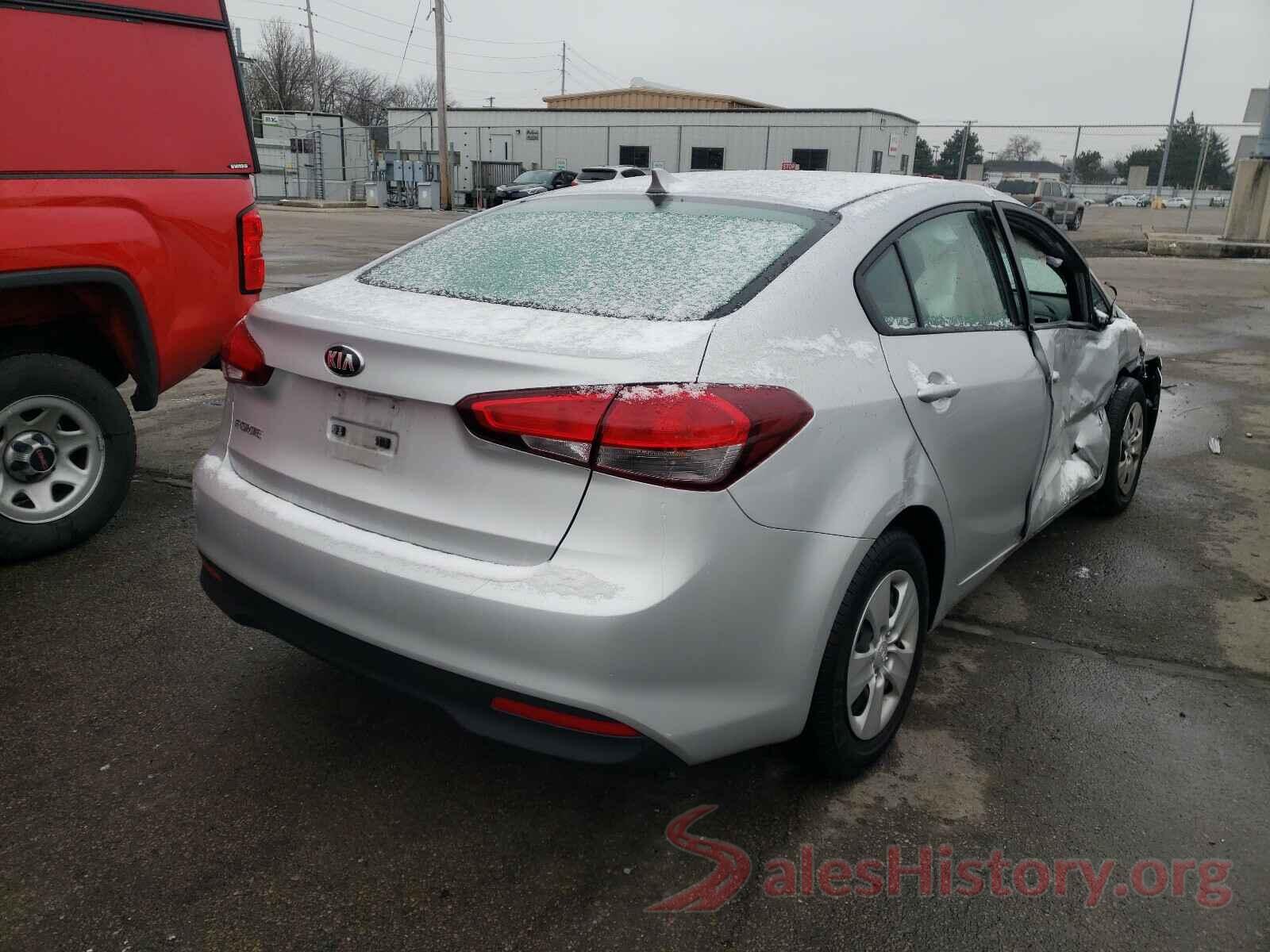 3KPFK4A78HE060991 2017 KIA FORTE