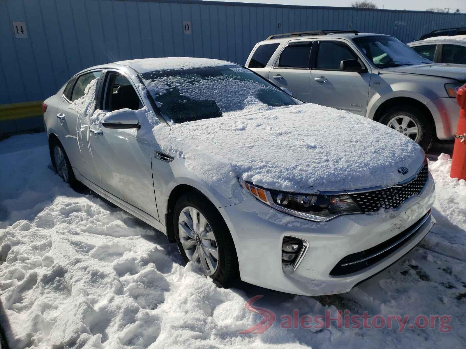 5XXGT4L36JG187845 2018 KIA OPTIMA