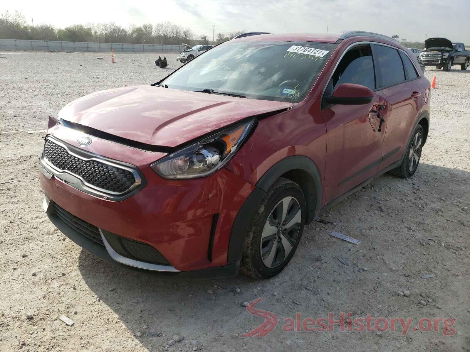 KNDCB3LC1J5190247 2018 KIA NIRO