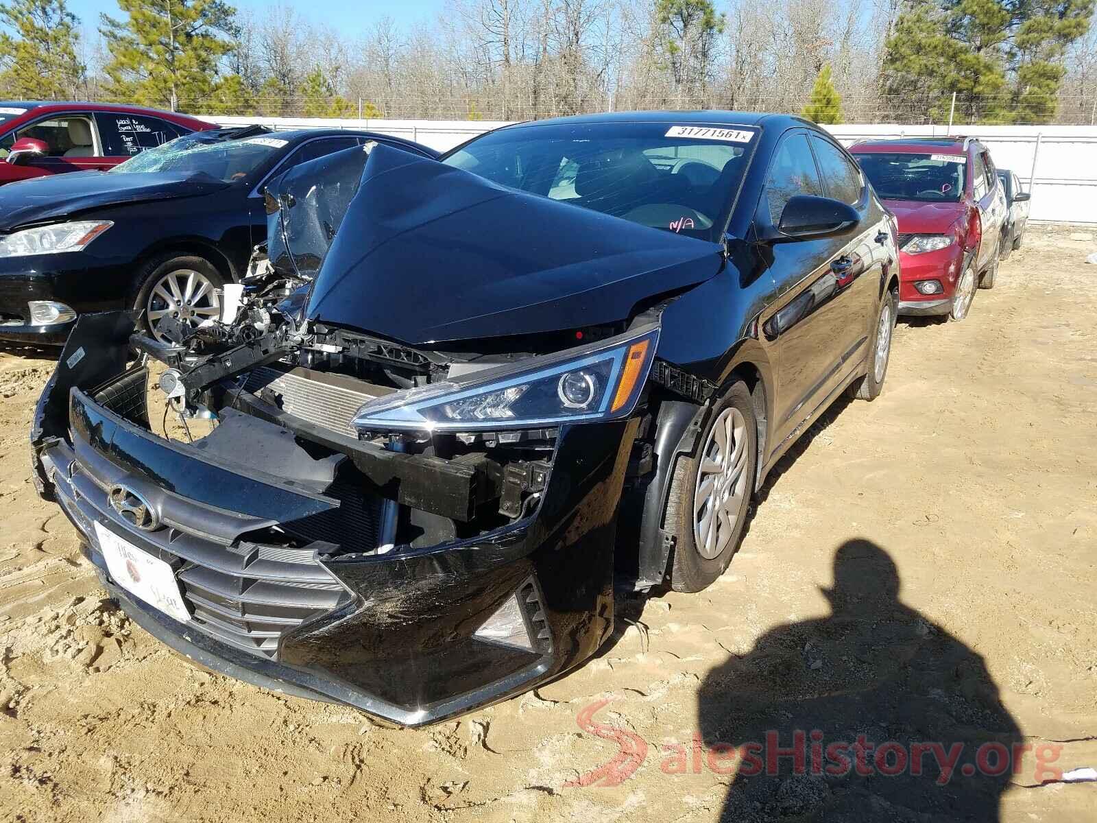 5NPD74LF1KH455160 2019 HYUNDAI ELANTRA