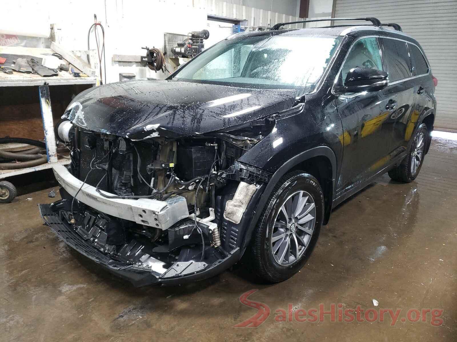 5TDJZRFHXHS364642 2017 TOYOTA HIGHLANDER