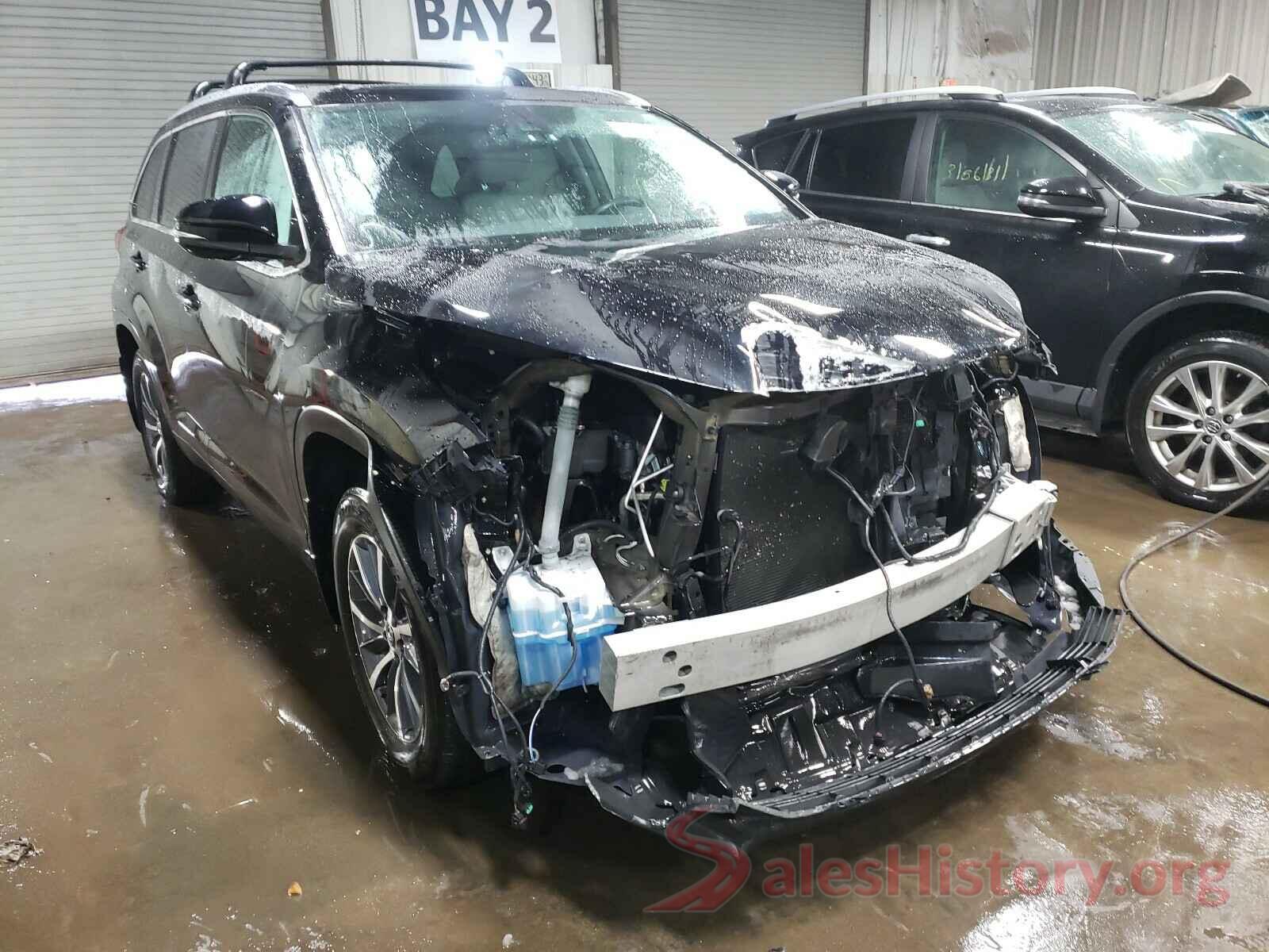 5TDJZRFHXHS364642 2017 TOYOTA HIGHLANDER