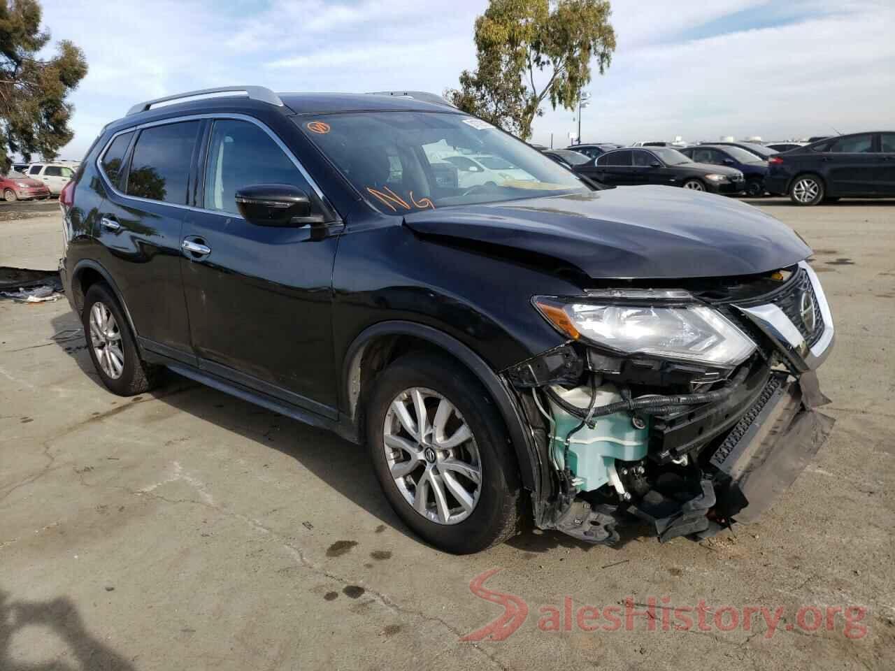 KNMAT2MT8JP520094 2018 NISSAN ROGUE