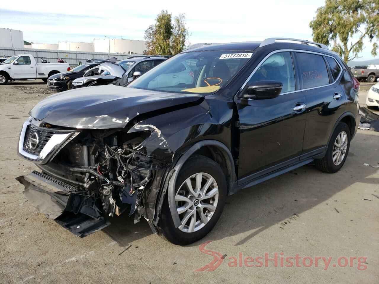 KNMAT2MT8JP520094 2018 NISSAN ROGUE