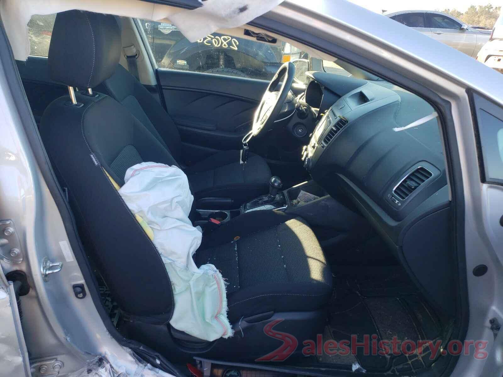 3KPFK4A77JE282914 2018 KIA FORTE