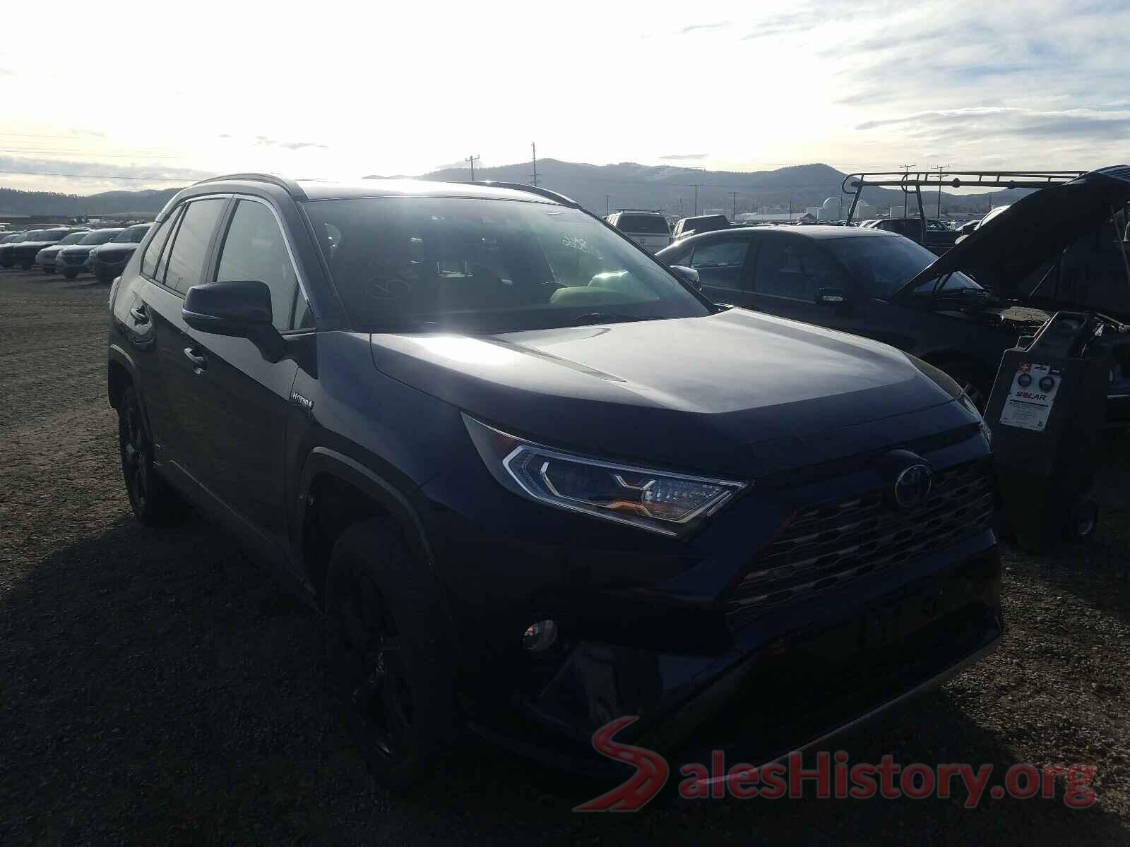 JTMEWRFV7KD505752 2019 TOYOTA RAV4