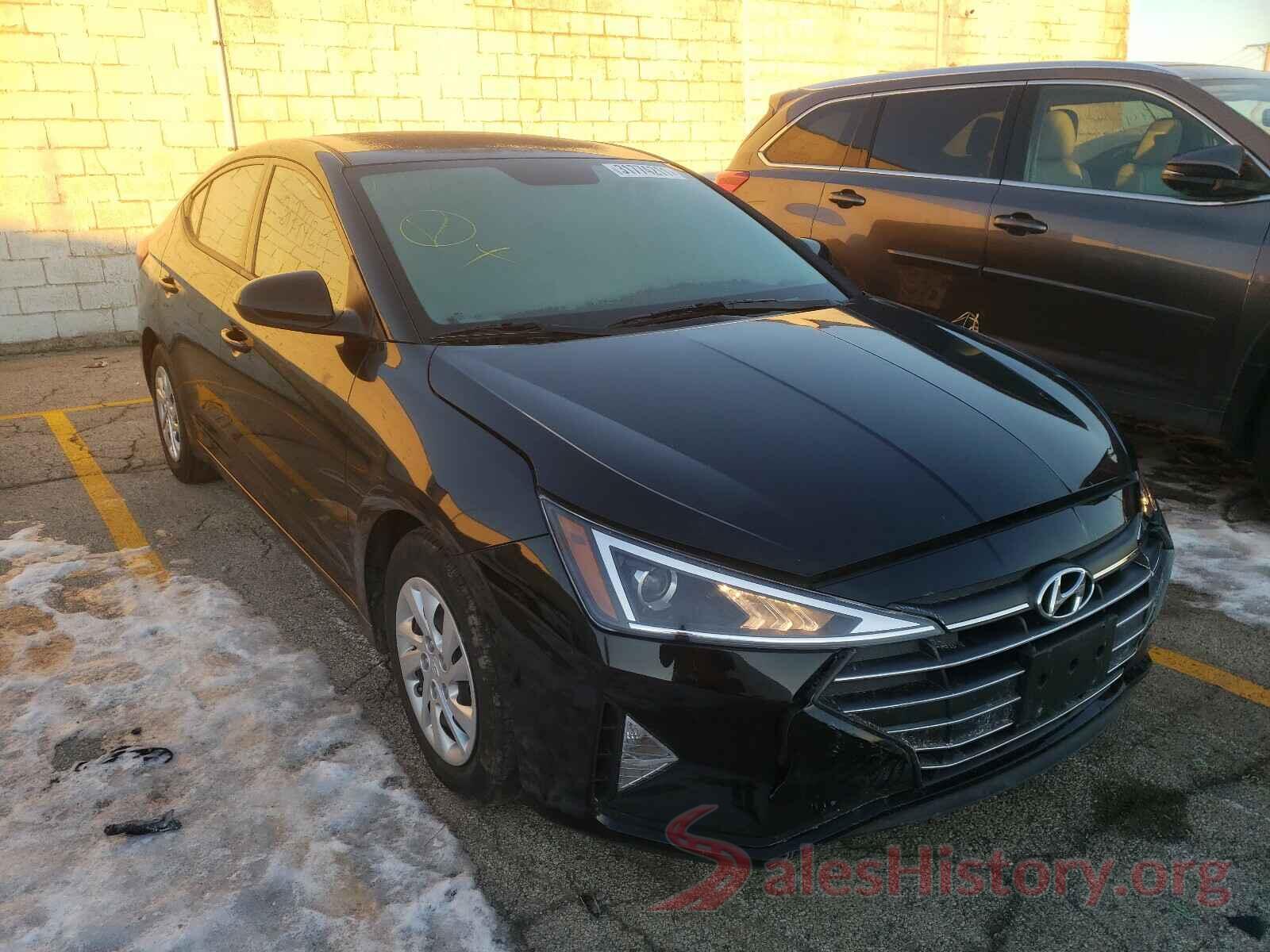 5NPD74LF3KH484742 2019 HYUNDAI ELANTRA