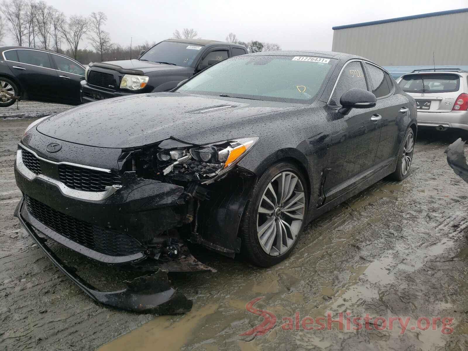 KNAE25LA3J6011376 2018 KIA STINGER