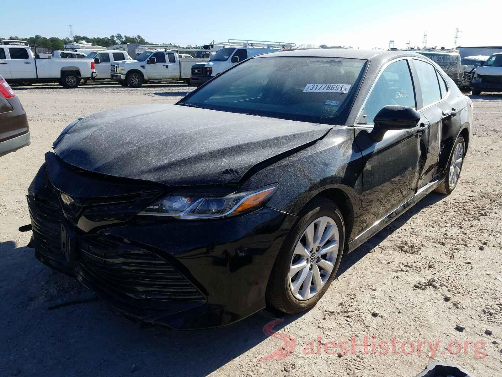 4T1C11AK3LU861018 2020 TOYOTA CAMRY