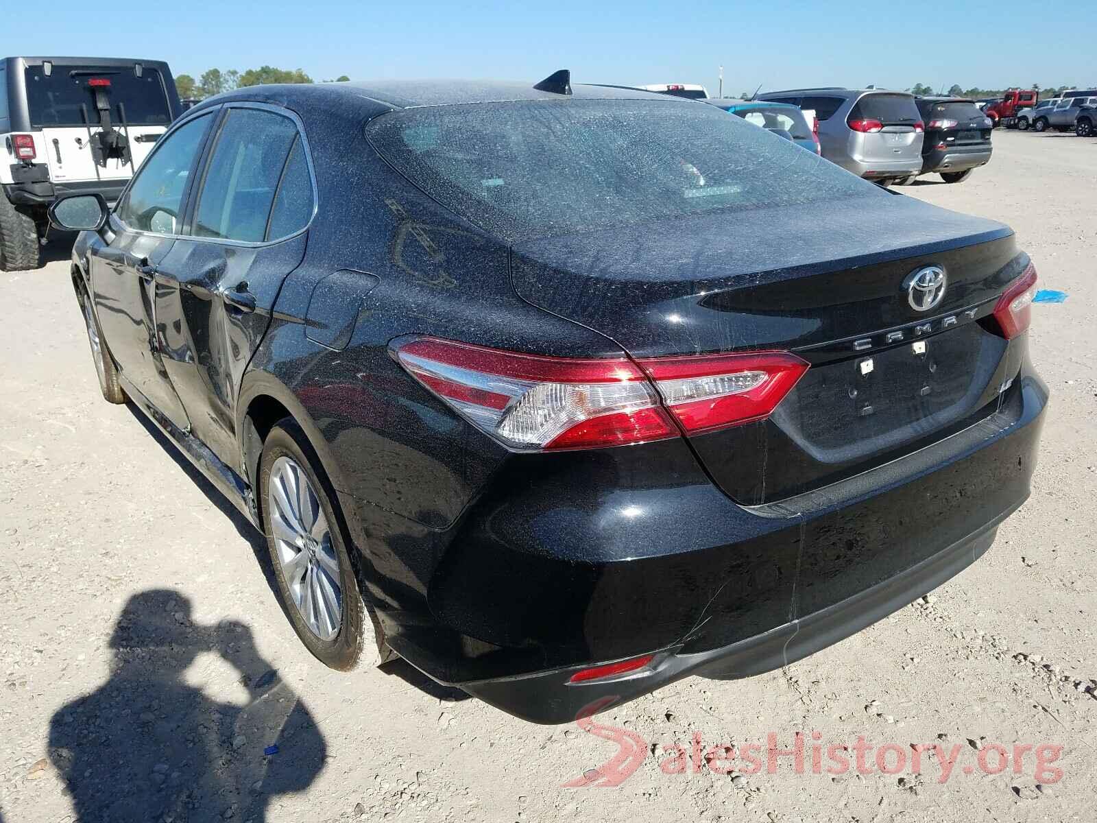 4T1C11AK3LU861018 2020 TOYOTA CAMRY