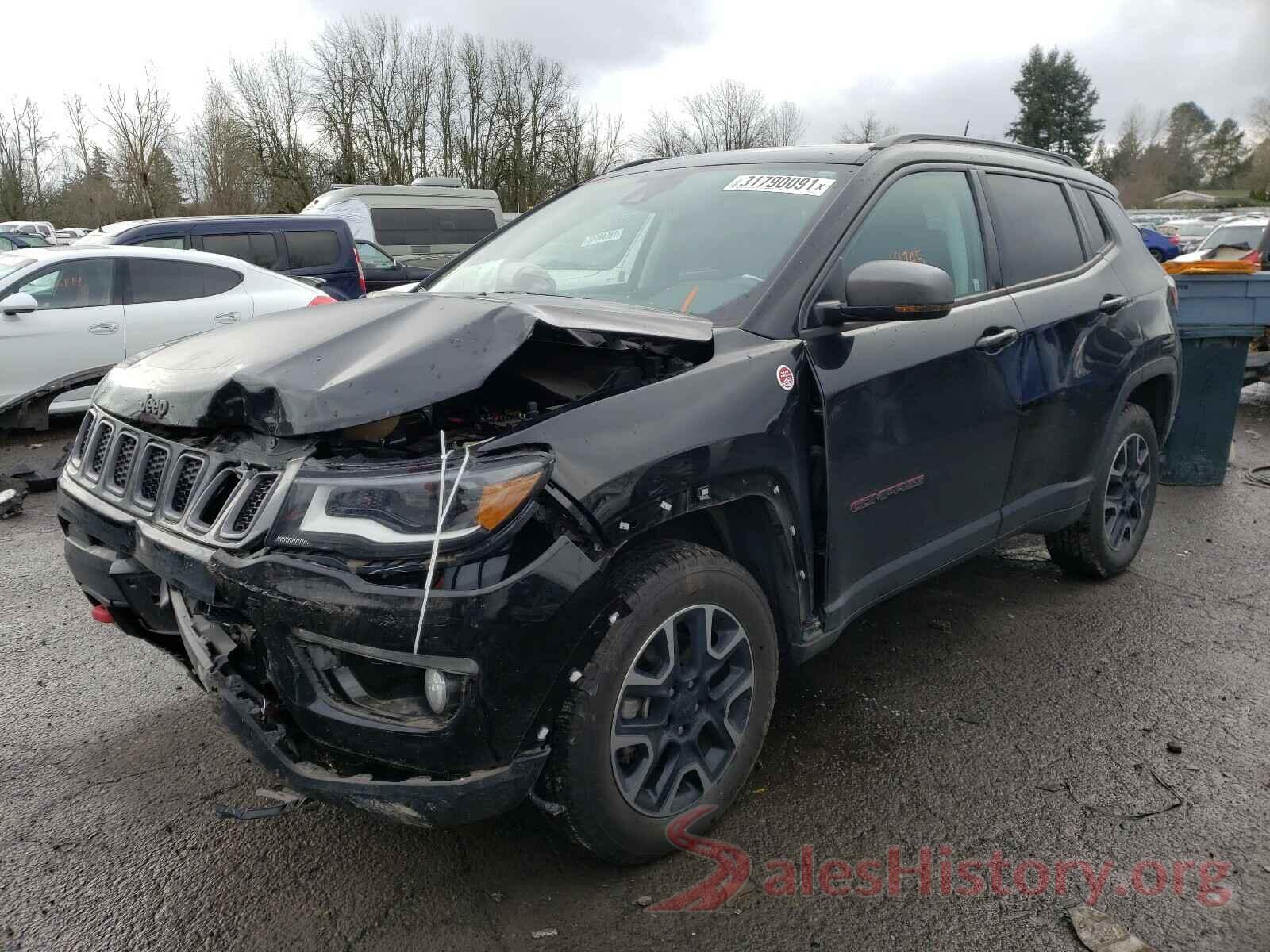 3C4NJDDB9JT484910 2018 JEEP COMPASS