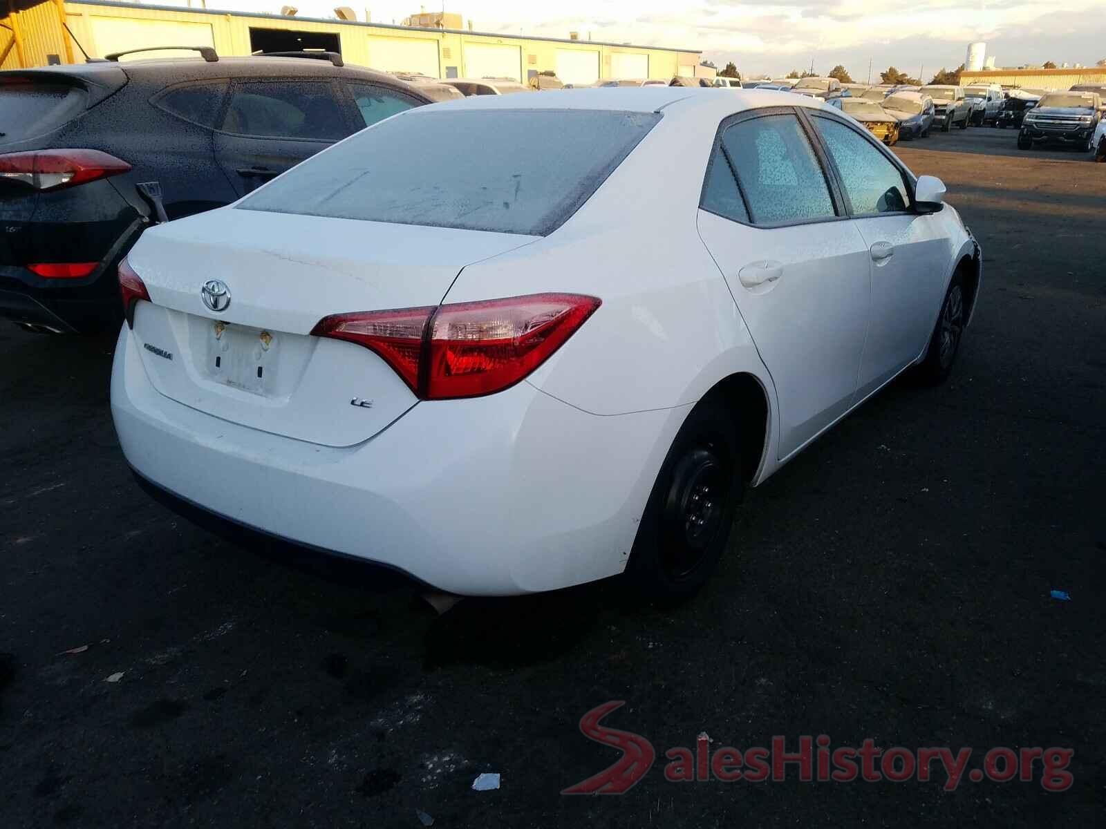 2T1BURHE9JC068824 2018 TOYOTA COROLLA