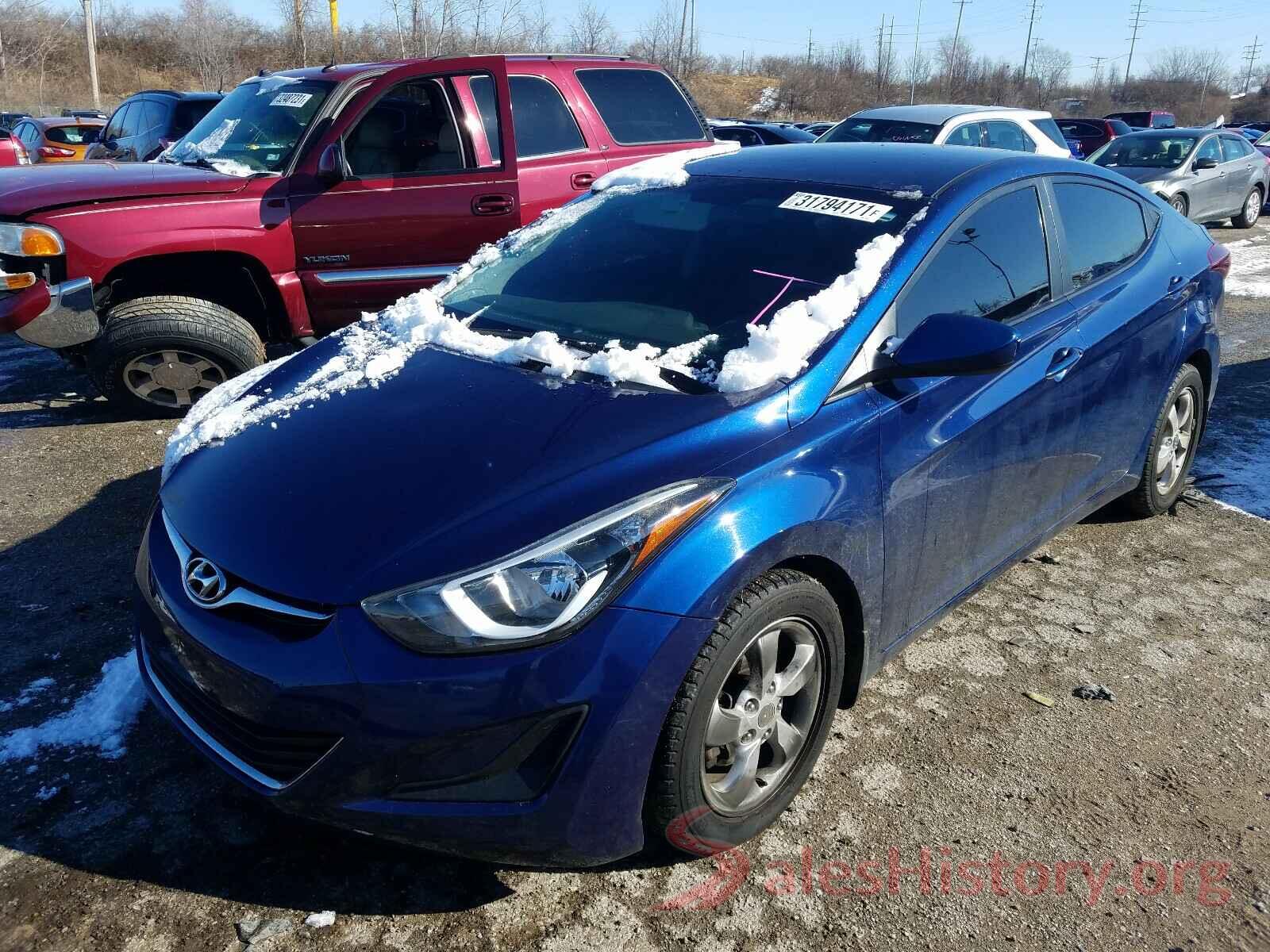 5NPDH4AE5GH720032 2016 HYUNDAI ELANTRA