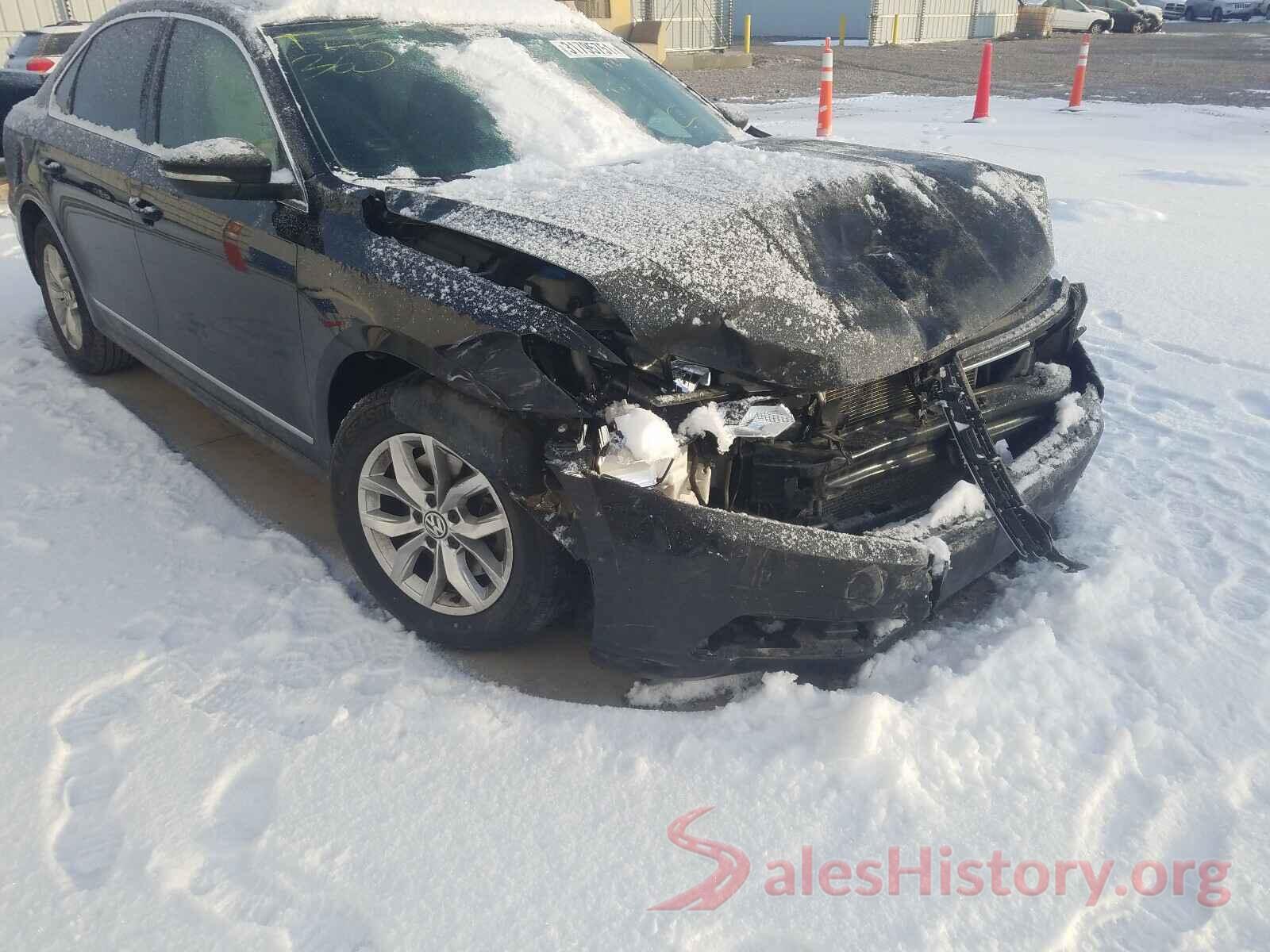 1VWAT7A3XHC001631 2017 VOLKSWAGEN PASSAT