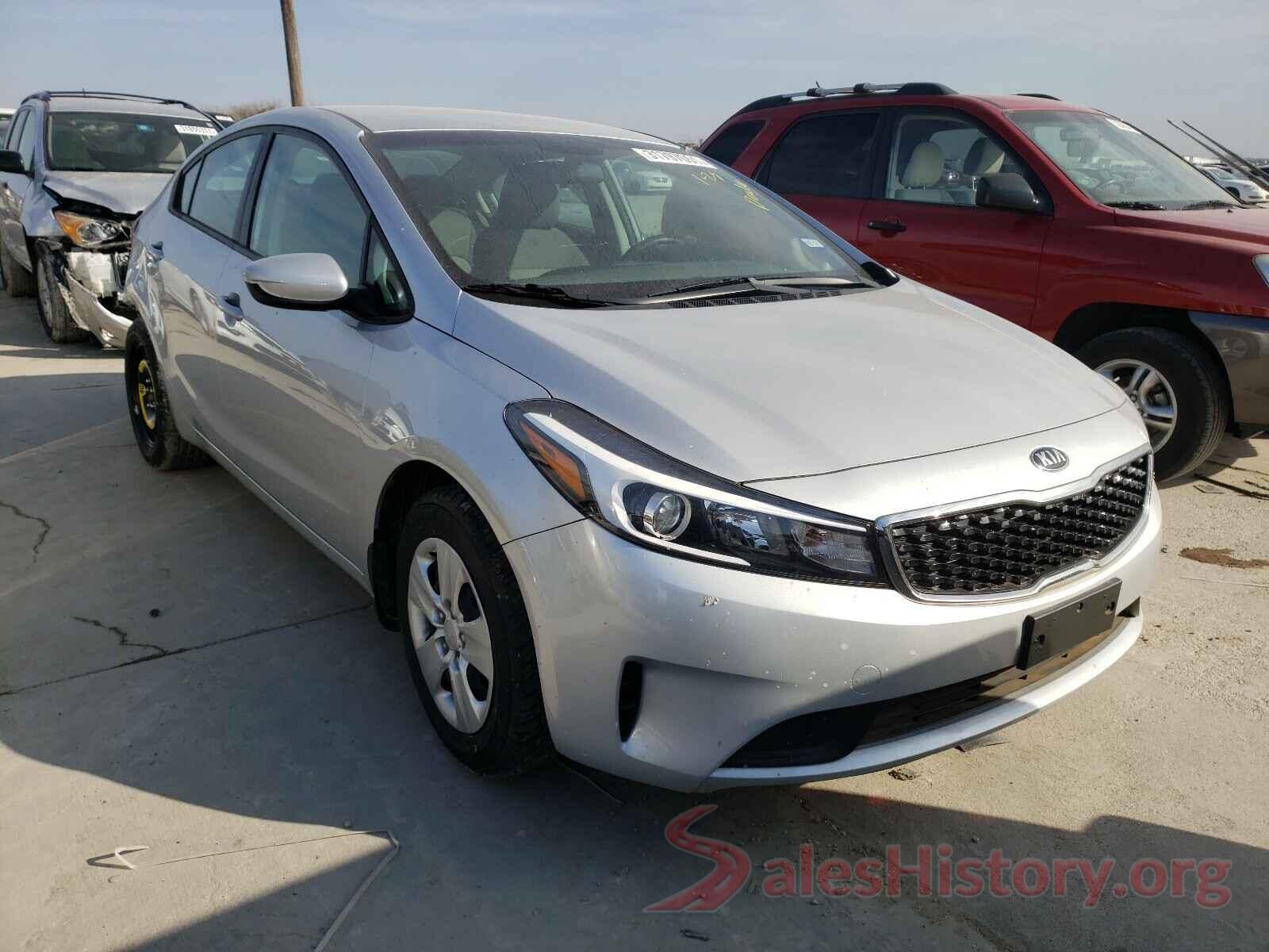 3KPFK4A74HE024389 2017 KIA FORTE