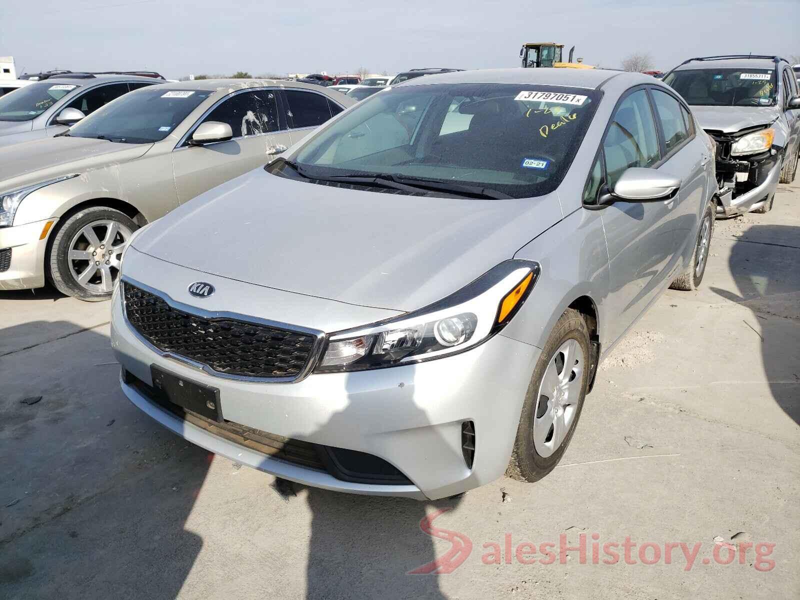 3KPFK4A74HE024389 2017 KIA FORTE