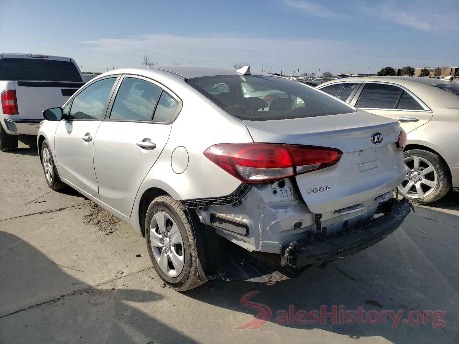 3KPFK4A74HE024389 2017 KIA FORTE