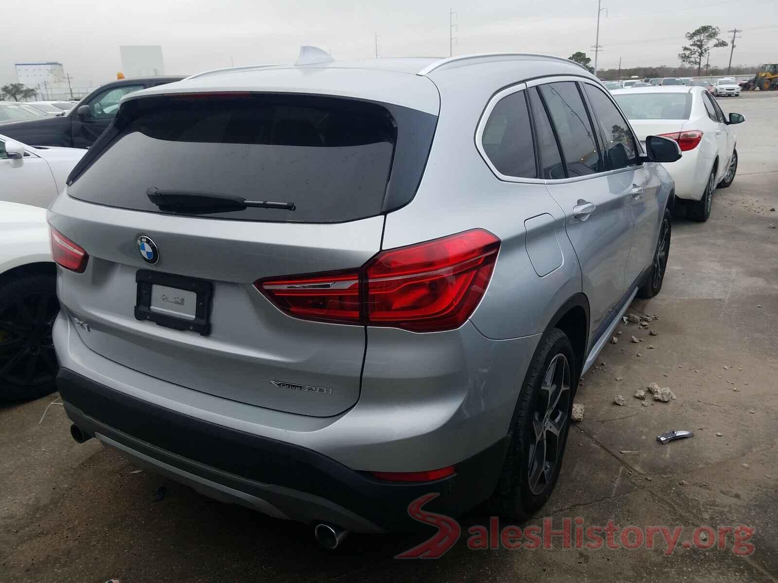 WBXHT3C33J3H33585 2018 BMW X1