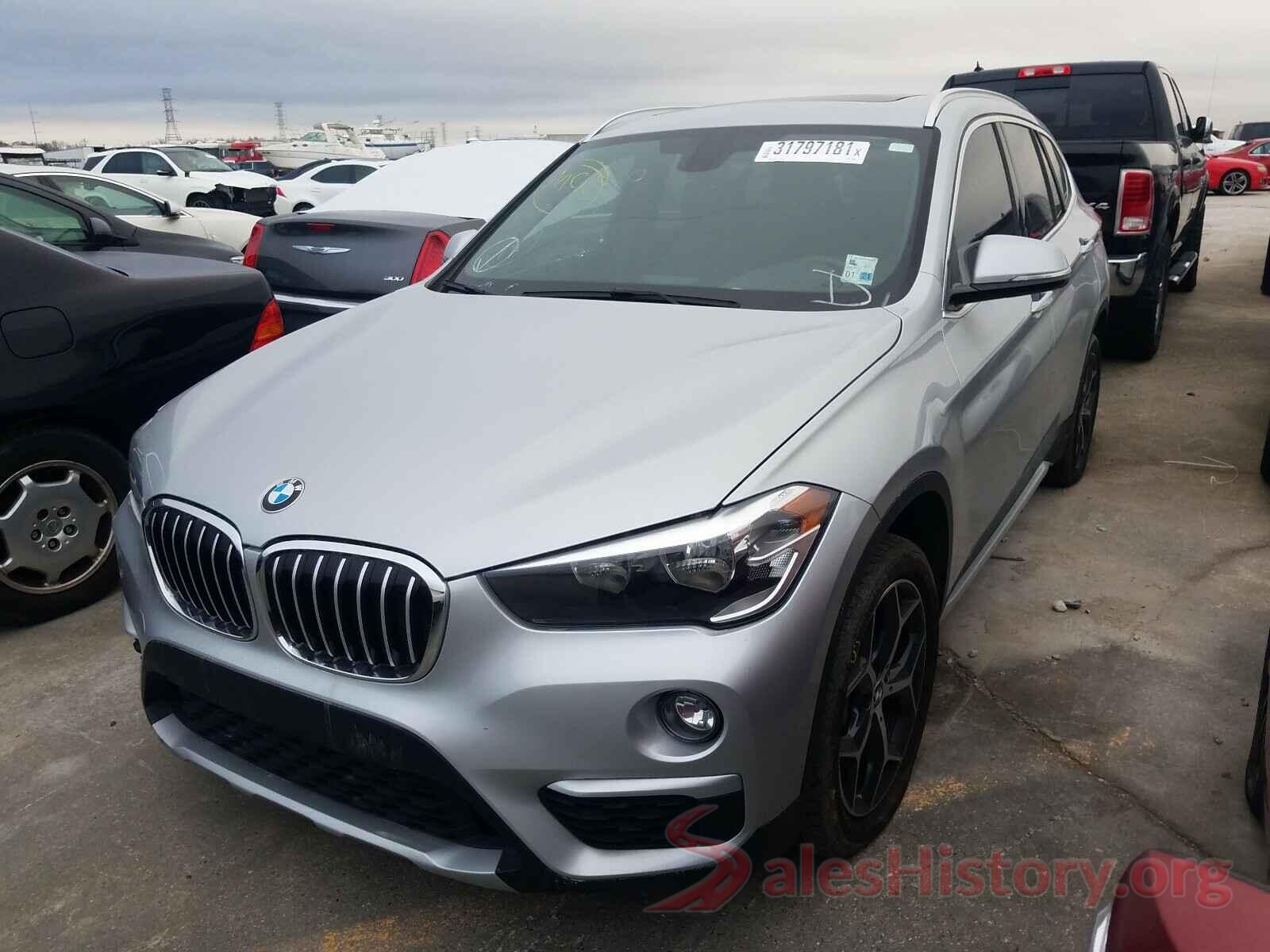 WBXHT3C33J3H33585 2018 BMW X1