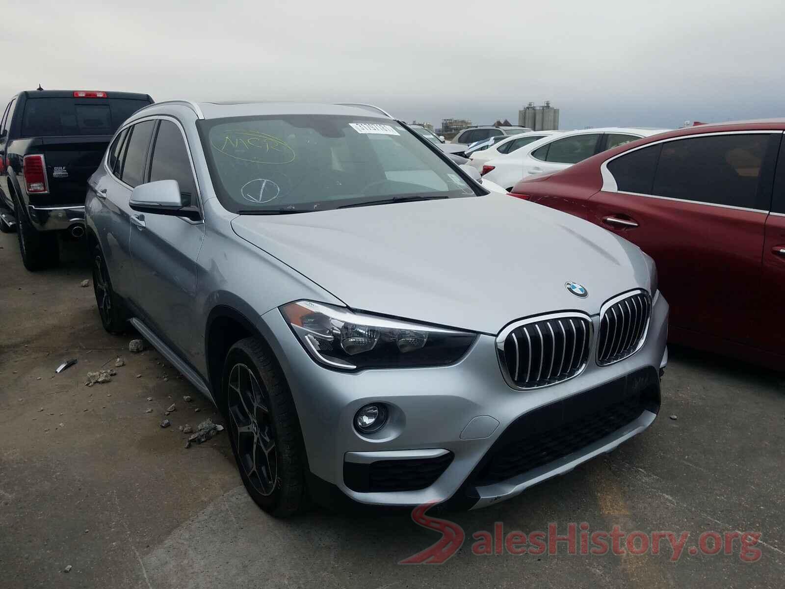 WBXHT3C33J3H33585 2018 BMW X1