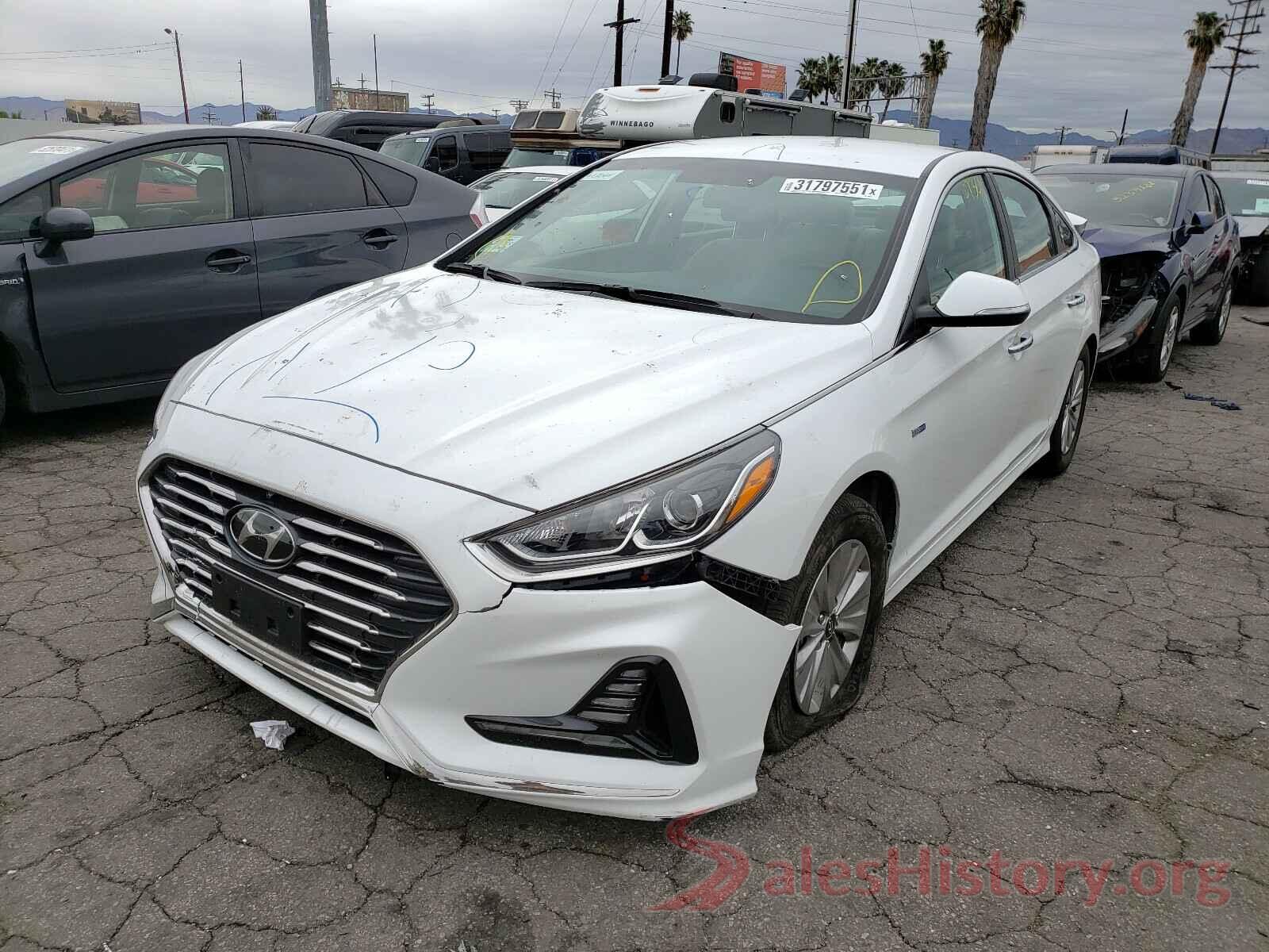 KMHE24L37KA092102 2019 HYUNDAI SONATA