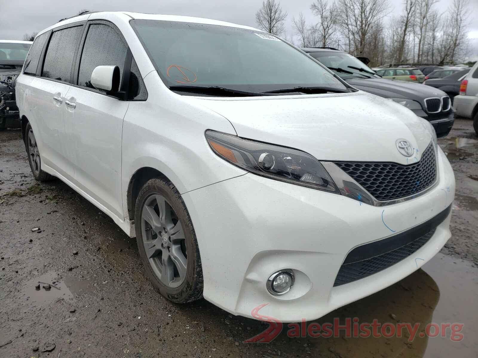 5TDXZ3DC9HS883776 2017 TOYOTA SIENNA