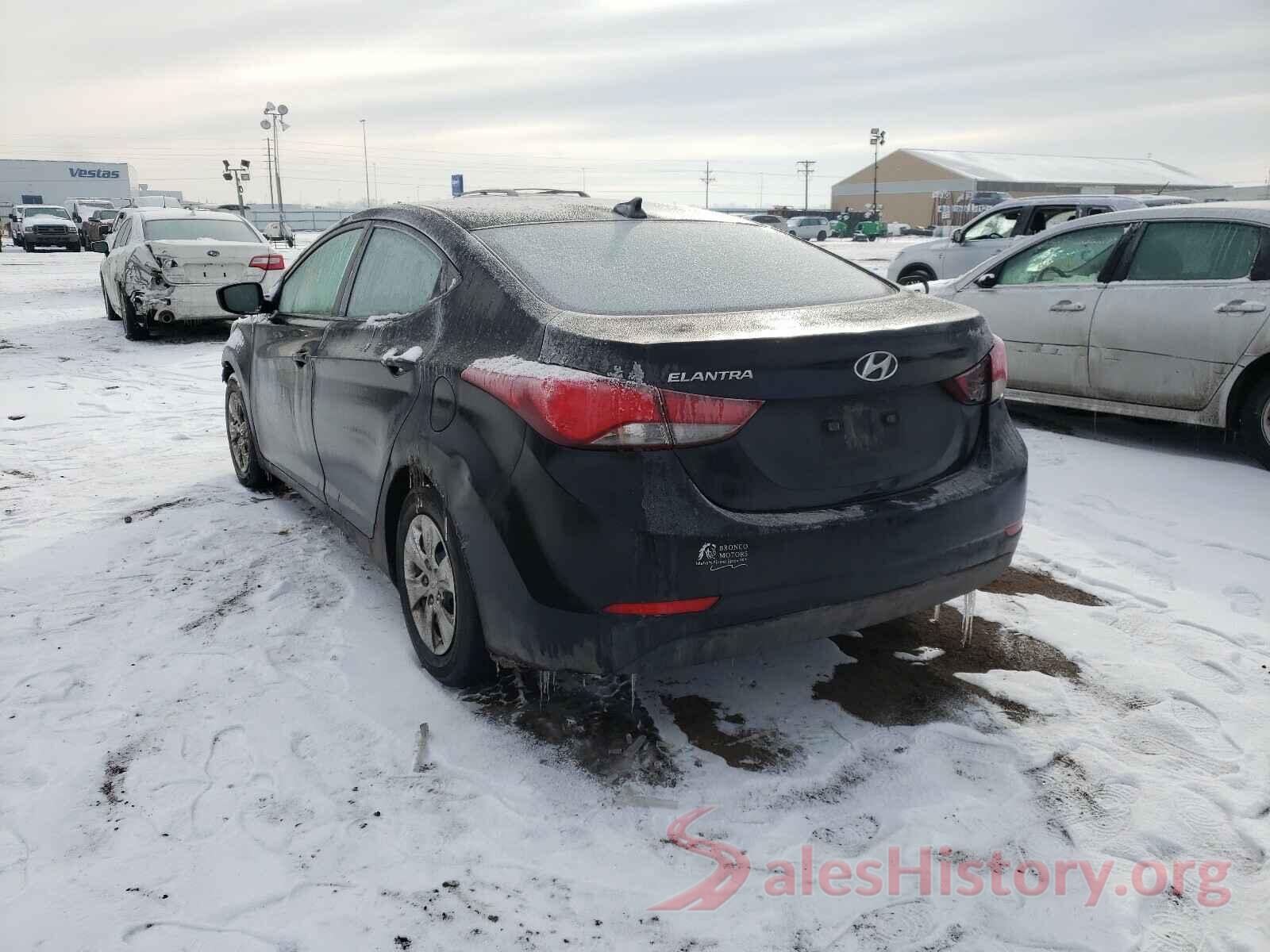 5NPDH4AE1GH745879 2016 HYUNDAI ELANTRA