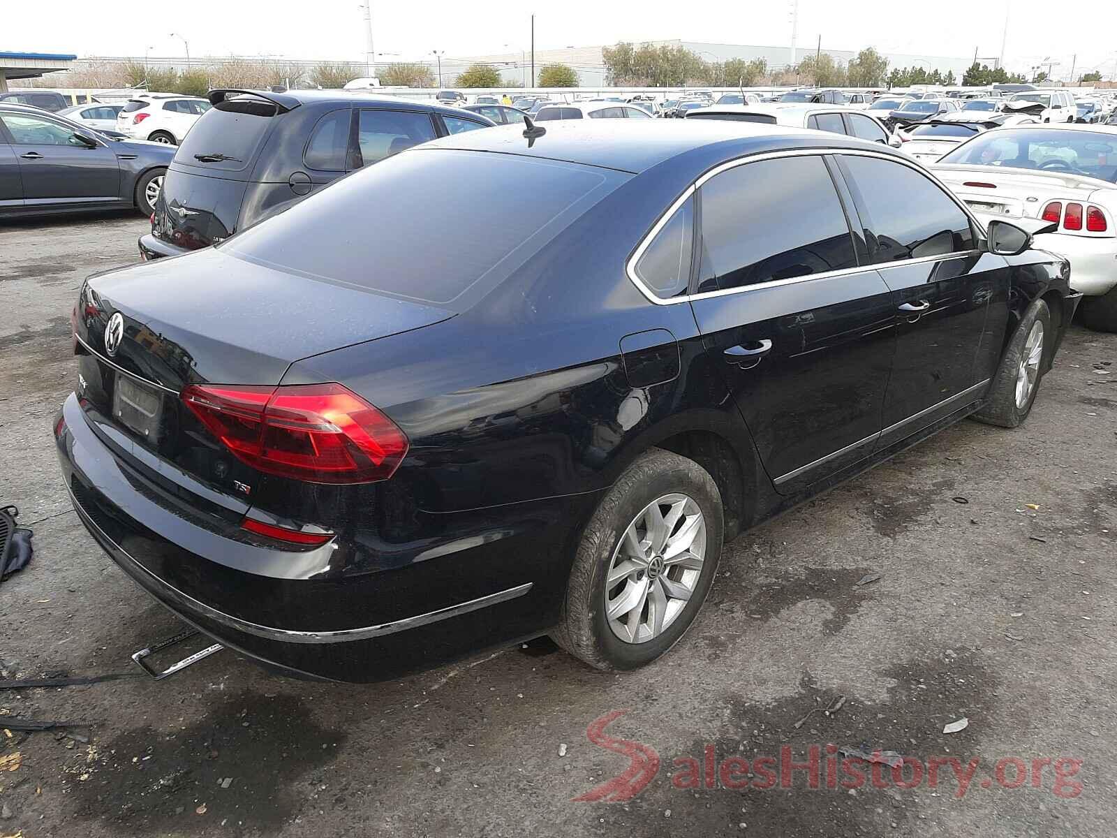 1VWAT7A3XHC028389 2017 VOLKSWAGEN PASSAT