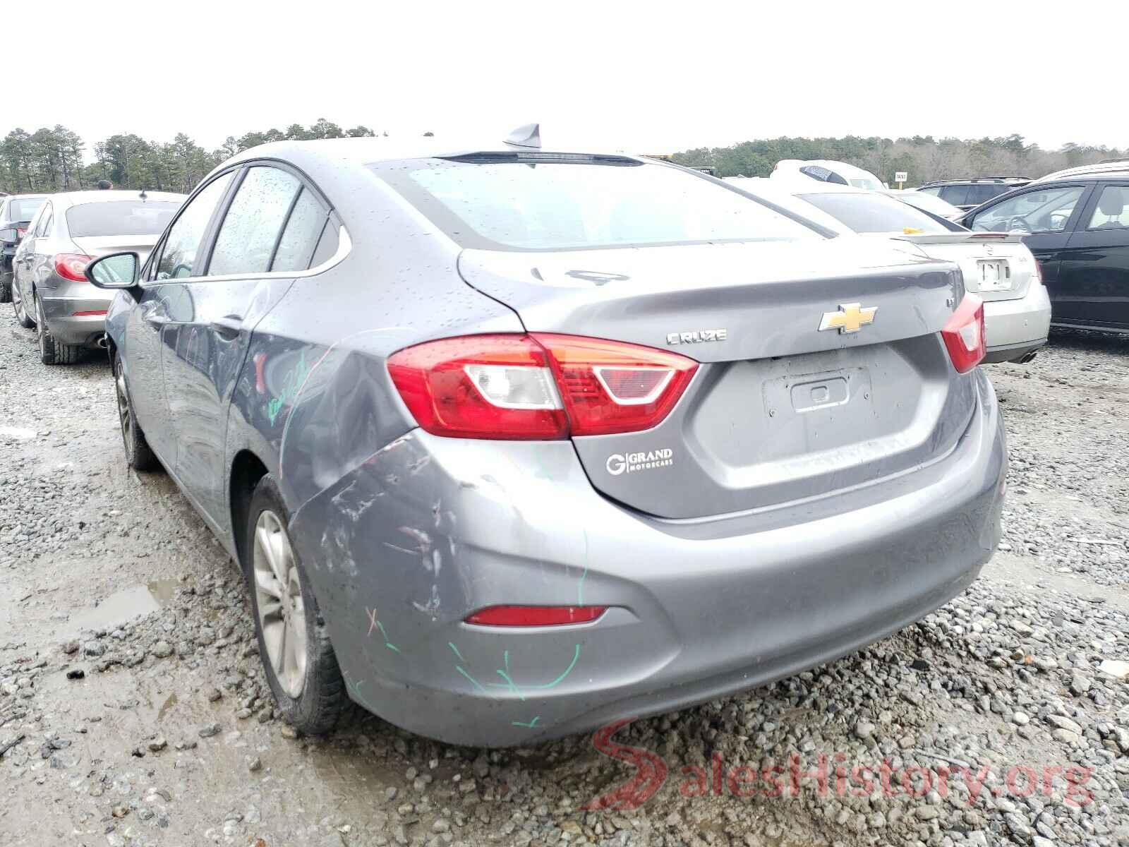 1G1BE5SM9K7124133 2019 CHEVROLET CRUZE