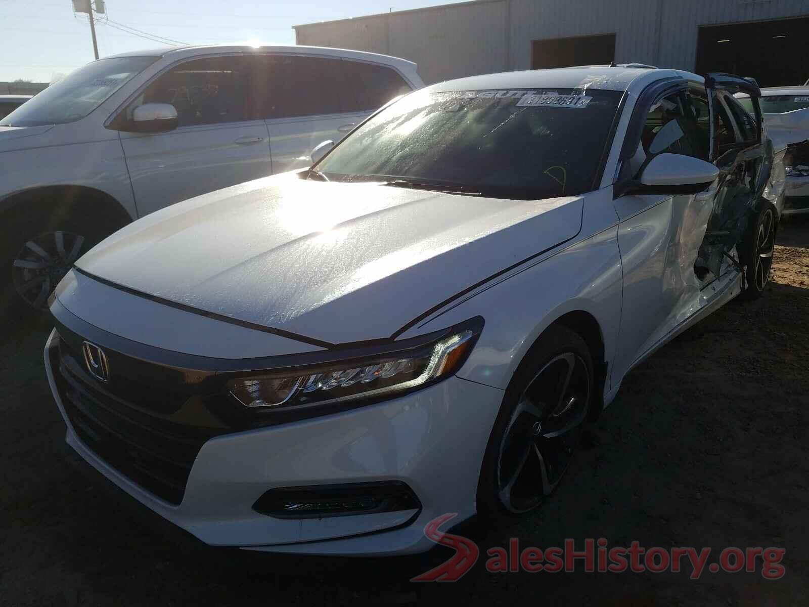 1HGCV1F30KA124600 2019 HONDA ACCORD