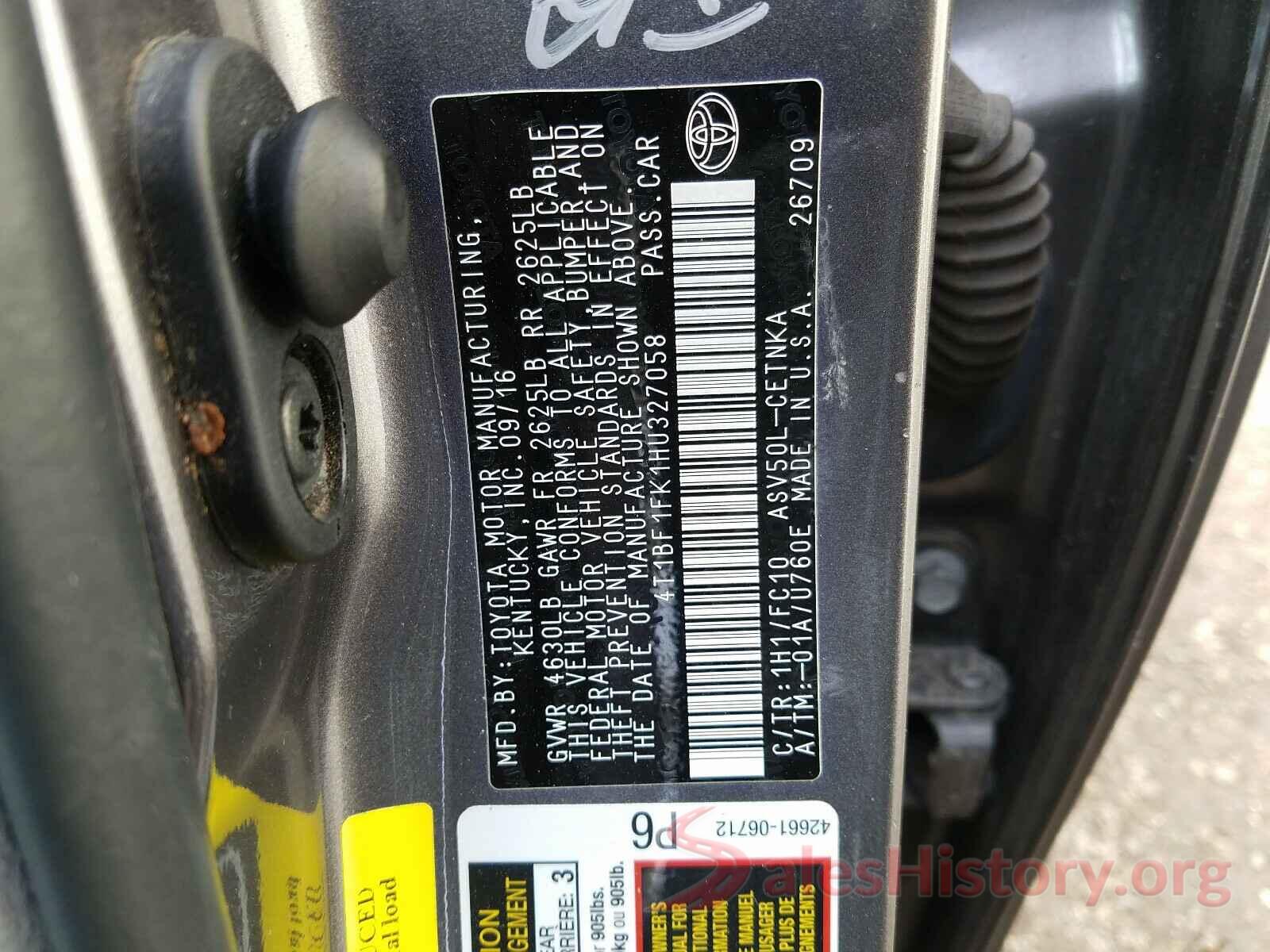 4T1BF1FK1HU327058 2017 TOYOTA CAMRY