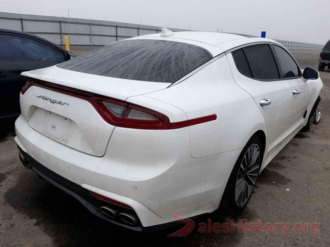 KNAE25LA4J6012326 2018 KIA STINGER