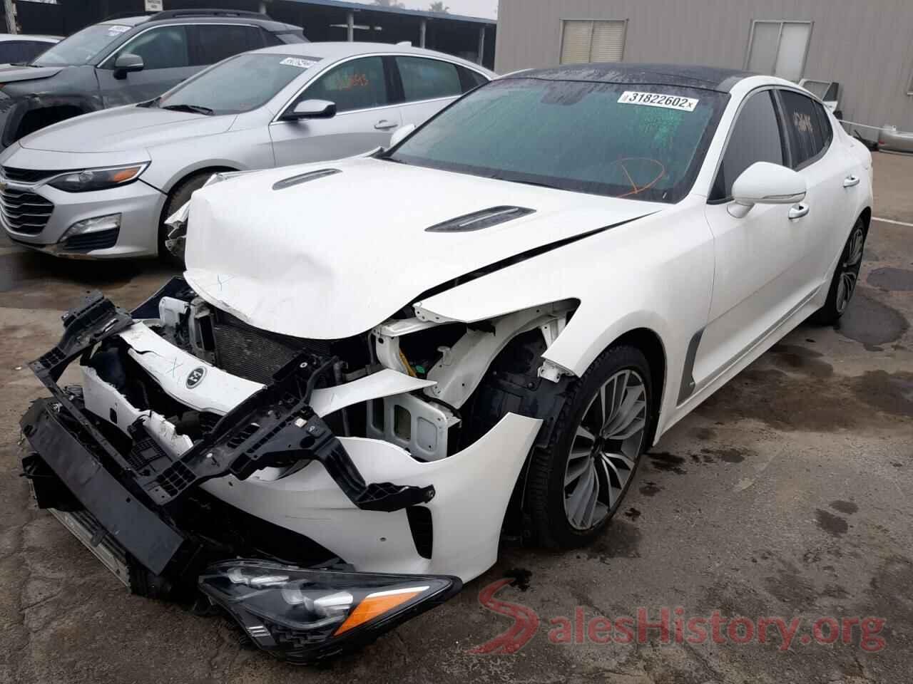 KNAE25LA4J6012326 2018 KIA STINGER