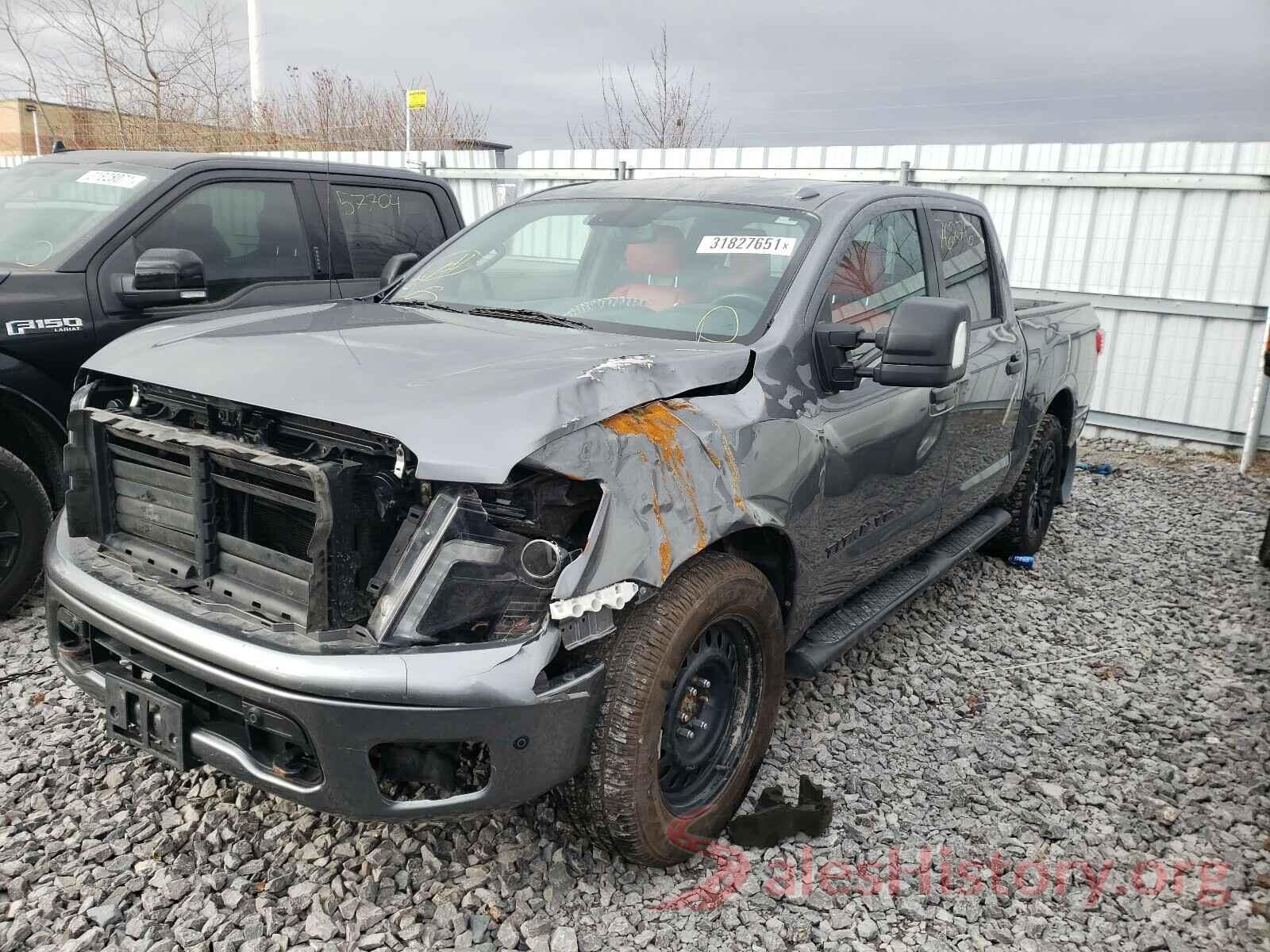 1N6AA1E55JN518392 2018 NISSAN TITAN