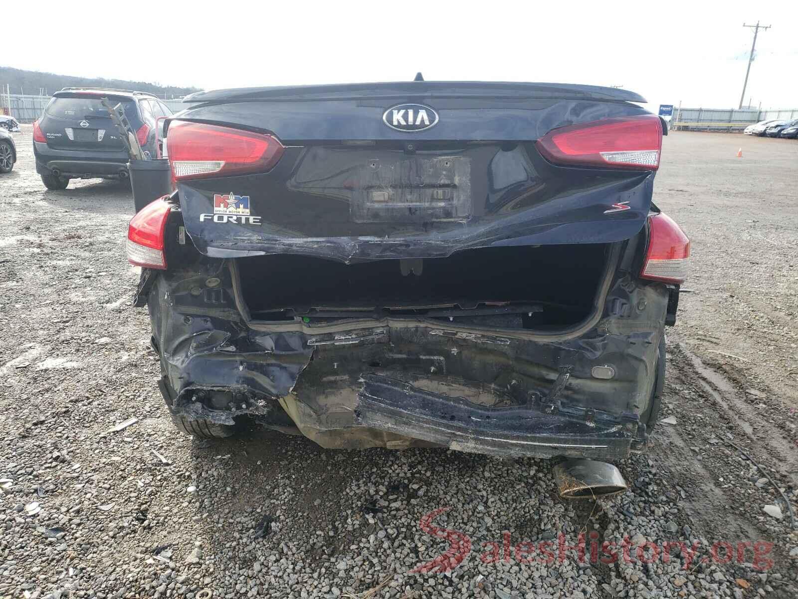 3KPFL4A70HE029845 2017 KIA FORTE