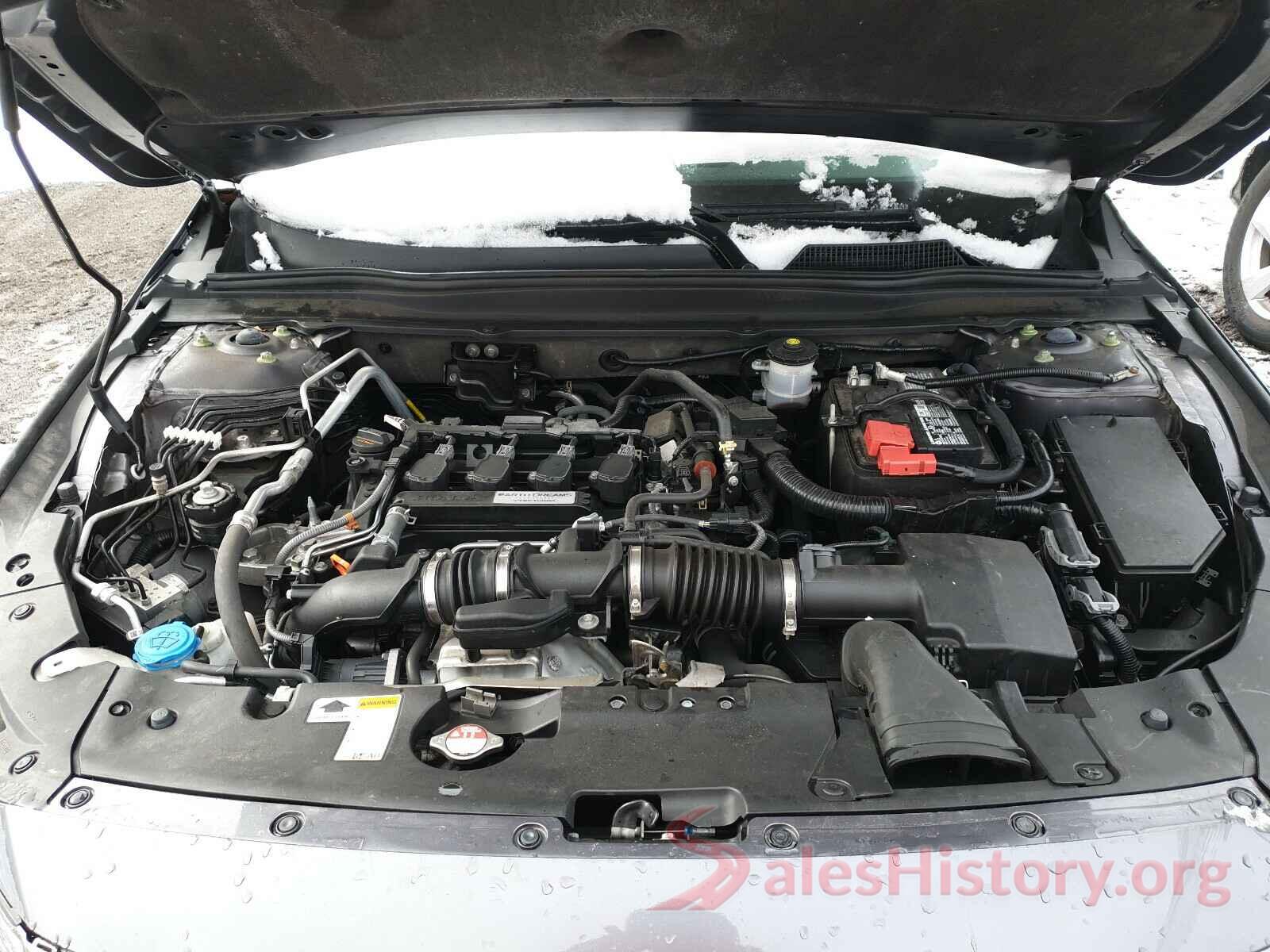 1HGCV1F3XJA196919 2018 HONDA ACCORD