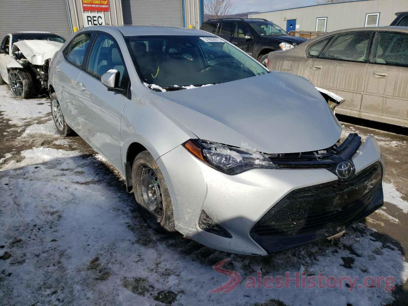 2T1BURHE9JC017971 2018 TOYOTA COROLLA