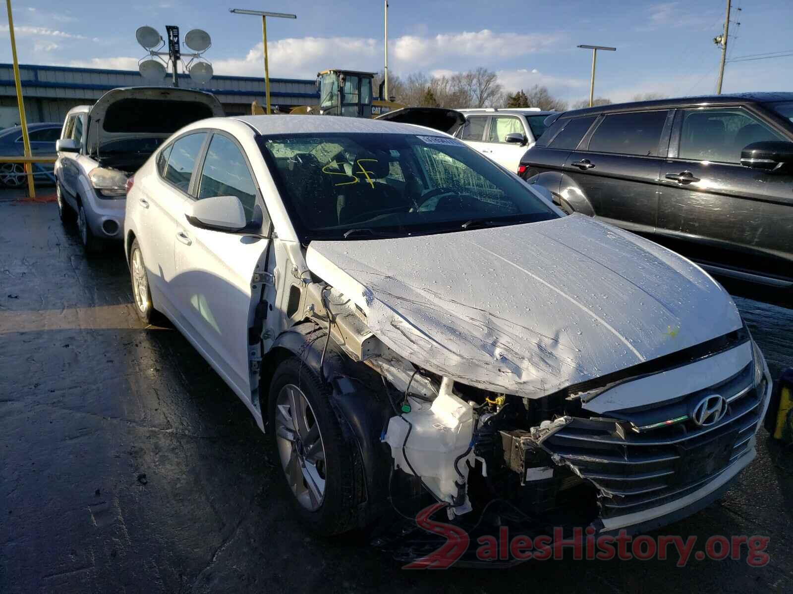 5NPD84LFXKH422137 2019 HYUNDAI ELANTRA