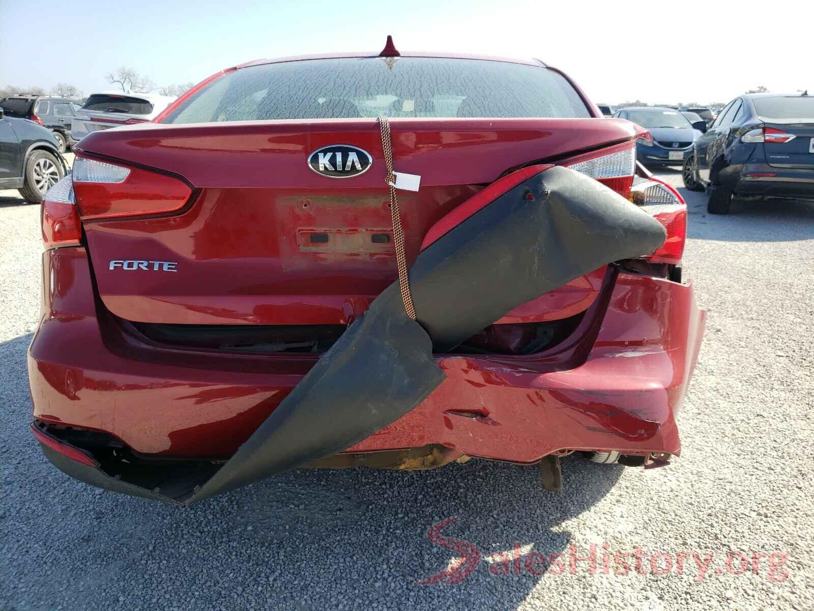 KNAFK4A67G5607652 2016 KIA FORTE