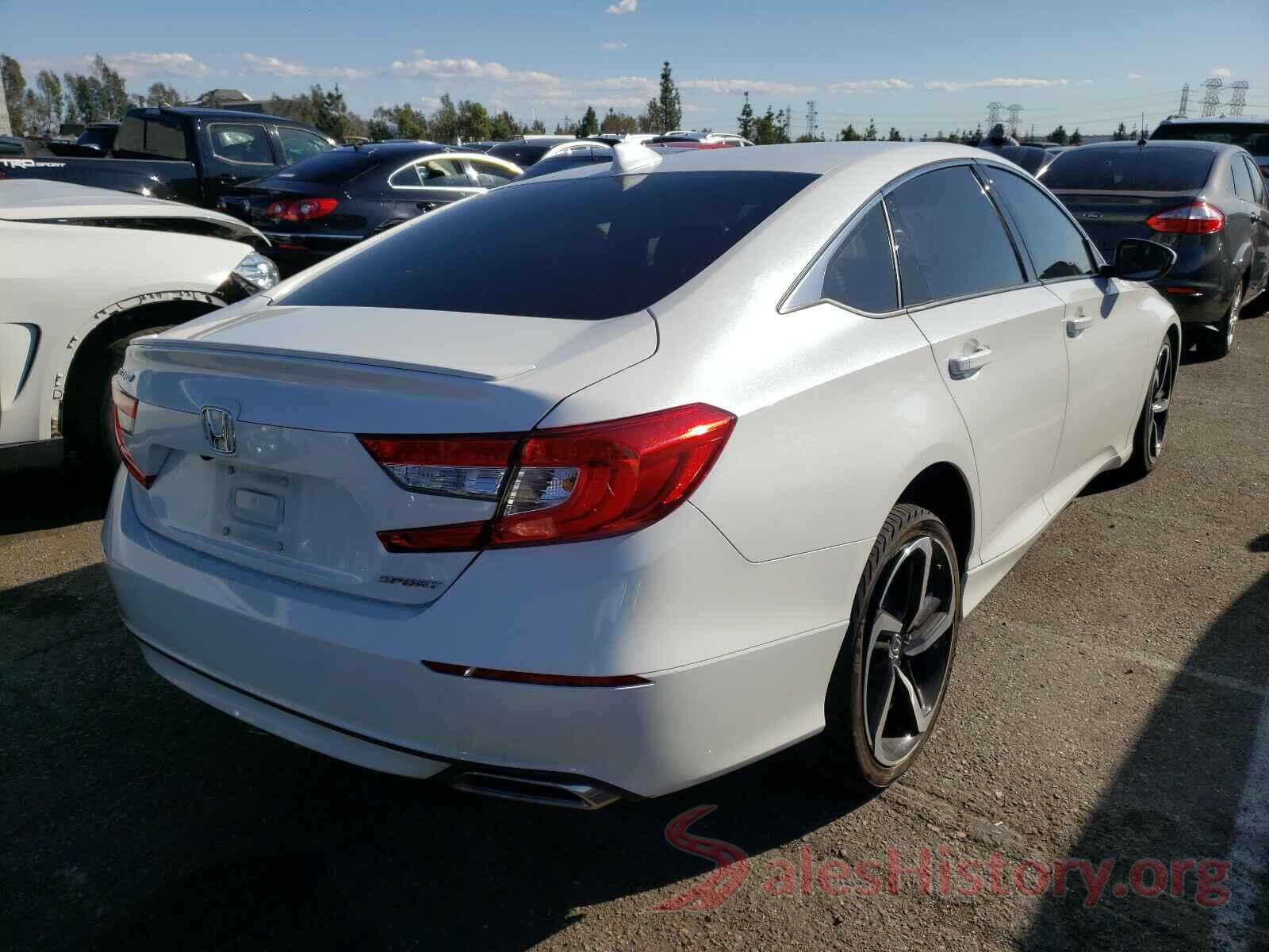 1HGCV1F31JA128718 2018 HONDA ACCORD